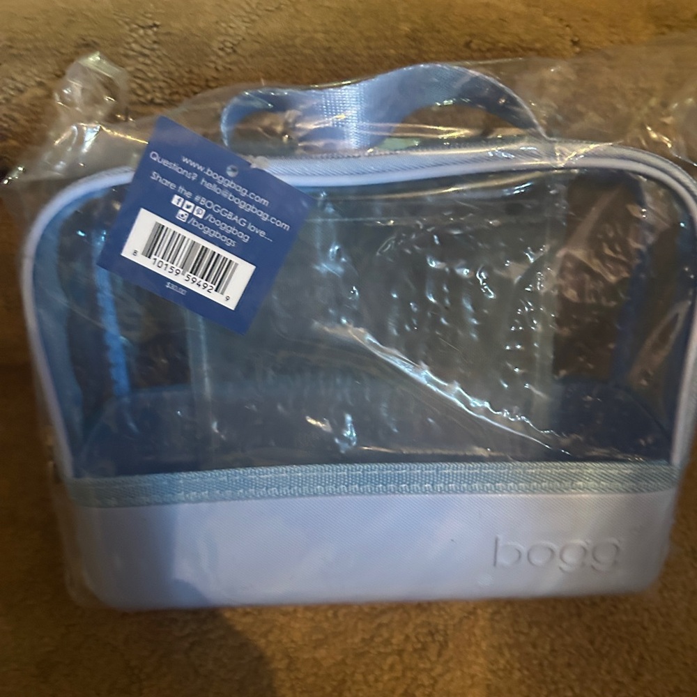 NWT CAROLINA BLUE BITTY BOGG N ENDS COSMETIC BOGG BAG